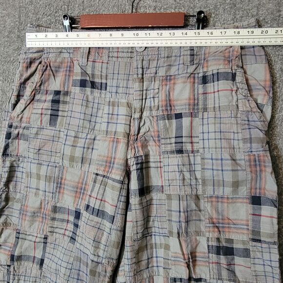 Urban Pipeline Shorts Mens 40* Gray Plaid Madras Patchwork 11" Inseam Bermuda - Picture 2 of 9